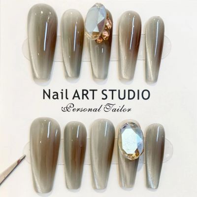 M handmadenails,S handmadenails,acrilicnails,acrylic nails,artificial fingernails,fakenailspresson,hand-made nails,handmadenailscateyecrystal,long ballerina nails,luxury nails,nailfashion,nailsalon