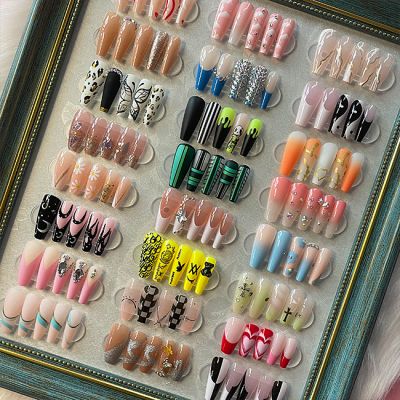 WPR Fashion Display Custom Luxury Blue Purple Glitter Glossy Rhinestone Color 3D Design Short Almond Reusable Acrylic Press On Nails Medium Almond Artificial Fingernails Nailart 10 Size 24 Press on Nails Kit with Nail Glue Package Custom Logo Box