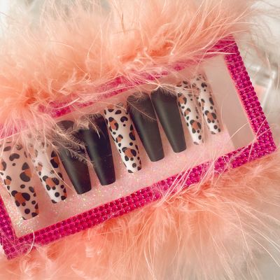 WPR Luxury Custom Logo Box With Ombre Gold Glitter Crystal Design Rhinestone Ballerina Acrylic Press On Nails Diamond Press On Nails Medium Squoval Artificial Fingernails Nailart 10 Size 24 Press on Nails Kit with Nail Glue Package Custom Logo Box